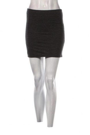 Spódnica H&M, Rozmiar S, Kolor Szary, Cena 6,99 zł, #125114482