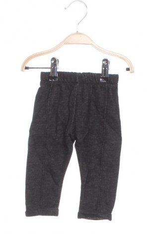 Kinderhose Unbranded, Größe 3-6m/ 62-68 cm, Farbe Grau, Preis 2,99 €