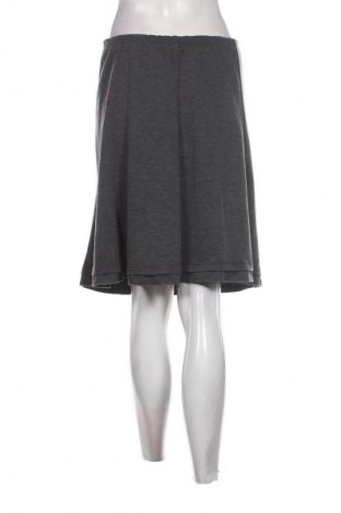 Пола Unbranded, Размер M, Цвят Сив, Цена 2,04 €