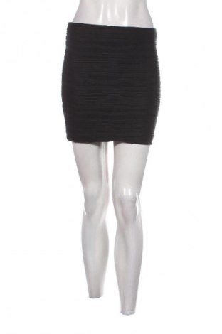 Sukně Amisu, Velikost S, Barva Černá, Cena  49,00 Kč