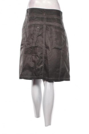 Пола Carla Du Nord, Размер XL, Цвят Кафяв, Цена 14,82 €