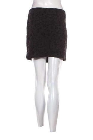 Sukně Colours, Velikost L, Barva Černá, Cena  49,00 Kč