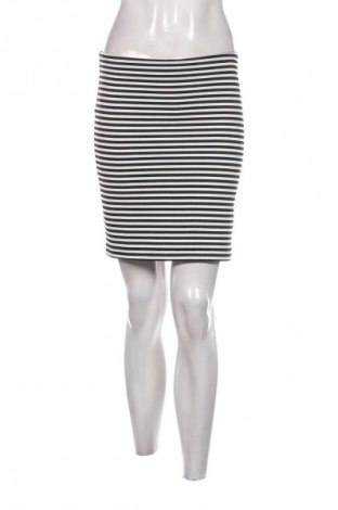 Spódnica Forever 21, Rozmiar M, Kolor Kolorowy, Cena 6,99 zł