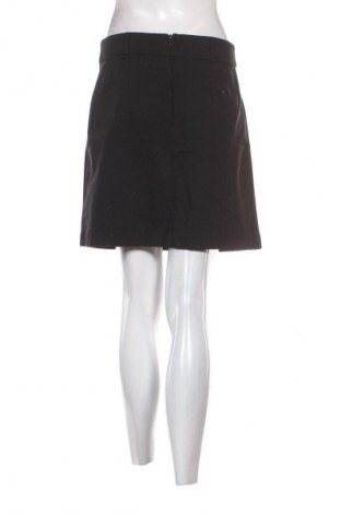 Пола Orsay, Размер M, Цвят Черен, Цена 2,04 €