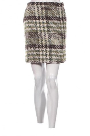 Пола Reserved, Размер S, Цвят Многоцветен, Цена 2,55 €