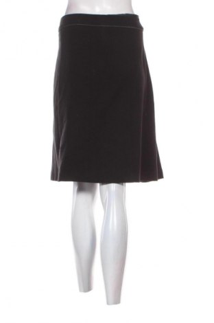 Пола Yessica, Размер M, Цвят Черен, Цена 2,04 €