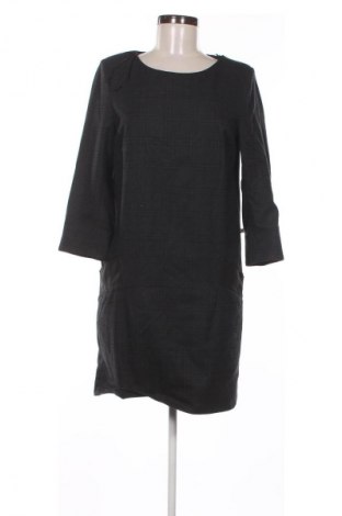 Рокля Isaksen Design, Размер M, Цвят Многоцветен, Цена 2,04 €