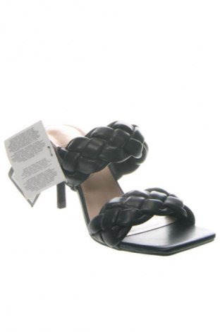 Japonki New Yorker, Rozmiar 39, Kolor Czarny, Cena 59,99 zł