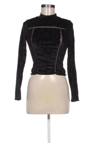 Bluză de femei Bershka, Mărime M, Culoare Negru, Preț 15,99 Lei
