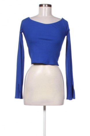 Dámská halenka Bershka, Velikost M, Barva Modrá, Cena  59,00 Kč