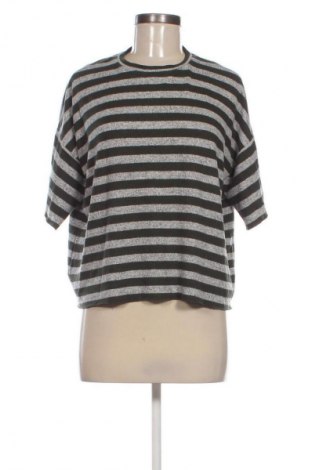 Dámska blúza H&M L.O.G.G., Veľkosť XS, Farba Viacfarebná, Cena  1,95 €