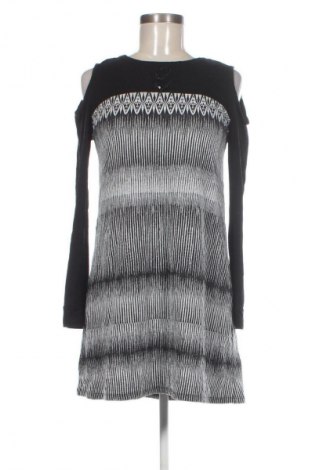 Bluzka damska La Mode Est A Vous, Rozmiar M, Kolor Kolorowy, Cena 6,99 zł