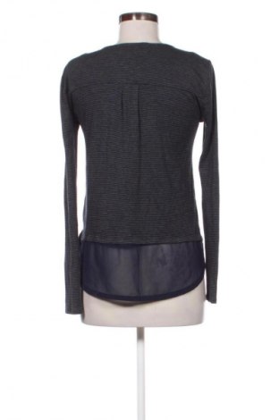 Dámská halenka Loft, Velikost S, Barva Vícebarevné, Cena  129,00 Kč