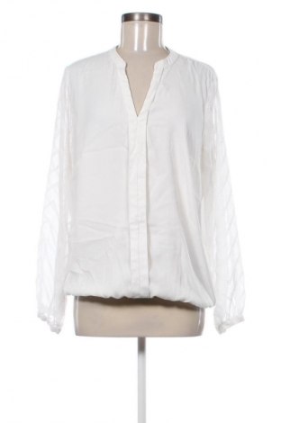 Дамска блуза Mohito, Размер XL, Цвят Бял, Цена 7,15 €