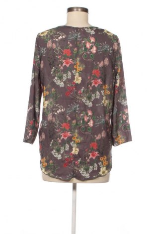 Dámska blúza ONLY, Veľkosť S, Farba Viacfarebná, Cena  3,95 €