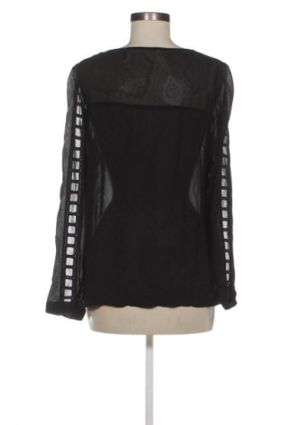 Dámská halenka Pieszak, Velikost S, Barva Černá, Cena  219,00 Kč