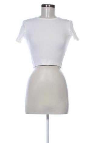 Dámská halenka Pull&Bear, Velikost S, Barva Bílá, Cena  277,00 Kč