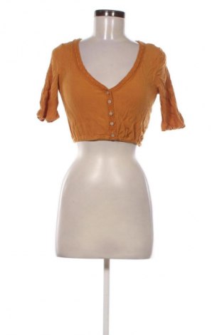 Bluzka damska Pull&Bear, Rozmiar S, Kolor Brązowy, Cena 37,99 zł