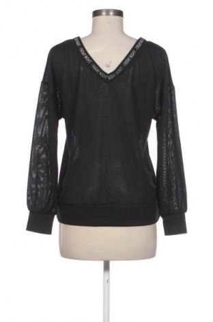 Dámská halenka Top Secret, Velikost S, Barva Černá, Cena  425,00 Kč