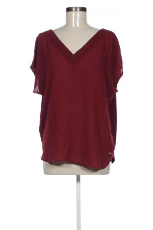 Damen Shirt Triangle, Größe L, Farbe Rot, Preis € 10,99