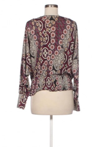 Női blúz Unbranded, Méret M, Szín Sokszínű, Ár 1 139 Ft