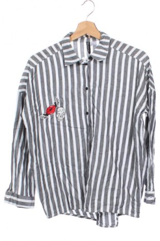 Дамска риза H&M Divided, Размер XXS, Цвят Многоцветен, Цена 3,57 €