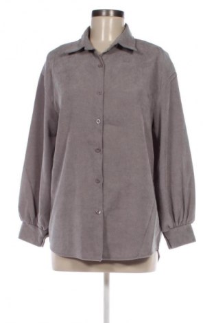 Дамска риза Unbranded, Размер L, Цвят Сив, Цена 2,04 €