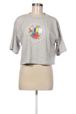 Дамска тениска FILA, Размер XL, Цвят Многоцветен, Цена 15,33 €