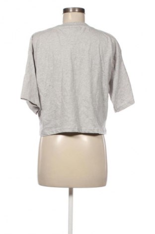 Дамска тениска FILA, Размер XL, Цвят Многоцветен, Цена 15,33 €