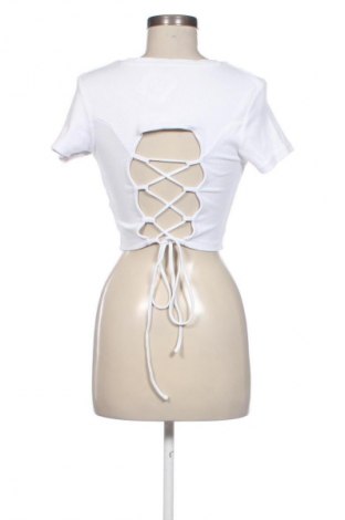 Дамска тениска Fb Sister, Размер M, Цвят Бял, Цена 4,09 €