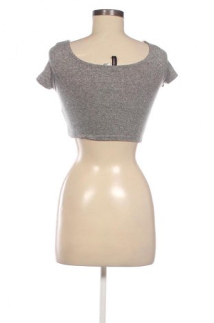 Dámske tričko H&M Divided, Veľkosť XS, Farba Sivá, Cena  3,95 €