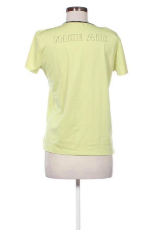 Γυναικείο t-shirt Nike, Μέγεθος S, Χρώμα Πράσινο, Τιμή 12,99 €