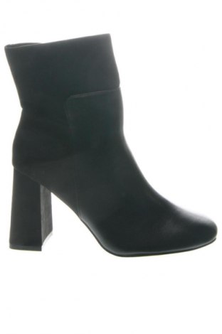 Дамски боти About You, Размер 40, Цвят Черен, Цена 18,91 €