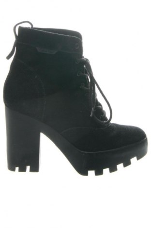 Дамски боти Calvin Klein, Размер 37, Цвят Черен, Цена 58,79 €