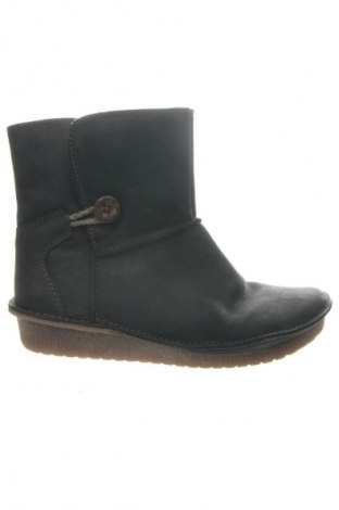 Дамски боти Clarks, Размер 38, Цвят Сив, Цена 70,89 €