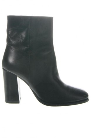 Дамски боти Karolina Kurkova Originals, Размер 37, Цвят Черен, Цена 39,88 €