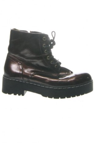 Дамски боти Lynfield, Размер 39, Цвят Кафяв, Цена 27,09 €