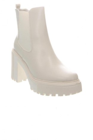 Дамски боти Madden Girl, Размер 39, Цвят Екрю, Цена 51,12 €