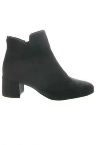 Дамски боти Tamaris, Размер 37, Цвят Черен, Цена 38,34 €