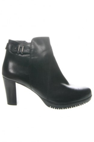 Γυναικεία μποτάκια Tamaris, Μέγεθος 42, Χρώμα Μαύρο, Τιμή 50,99 €