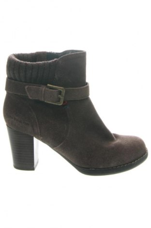 Дамски боти Tom Tailor, Размер 36, Цвят Кафяв, Цена 28,63 €