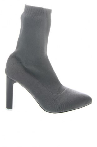 Дамски боти Unbranded, Размер 37, Цвят Сив, Цена 14,82 €