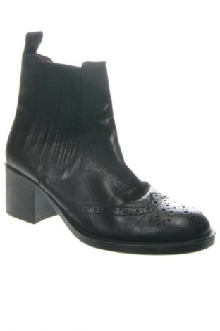 Дамски боти Unbranded, Размер 40, Цвят Черен, Цена 38,29 €