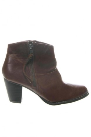 Дамски боти Yessica, Размер 38, Цвят Кафяв, Цена 11,96 €