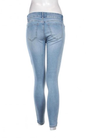 Дамски дънки Bershka, Размер S, Цвят Син, Цена 7,15 €