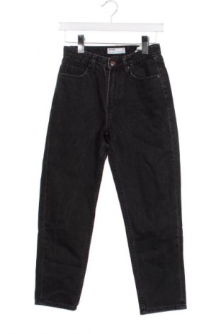 Dámské džíny  Bershka, Velikost XS, Barva Černá, Cena  179,00 Kč