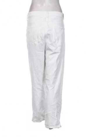 Дамски дънки C&A, Размер XXL, Цвят Бял, Цена 10,22 €