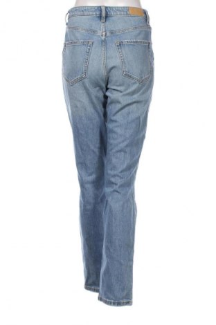 Dámske džínsy  Clockhouse, Veľkosť M, Farba Modrá, Cena  4,95 €