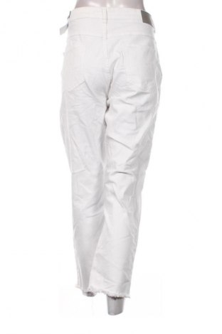 Дамски дънки Gina, Размер XXL, Цвят Бял, Цена 24,03 €