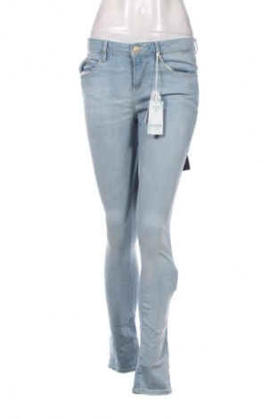 Дамски дънки Guess, Размер M, Цвят Син, Цена 36,81 €